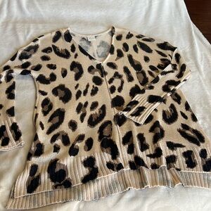 Ladies Leopard Print Sweater